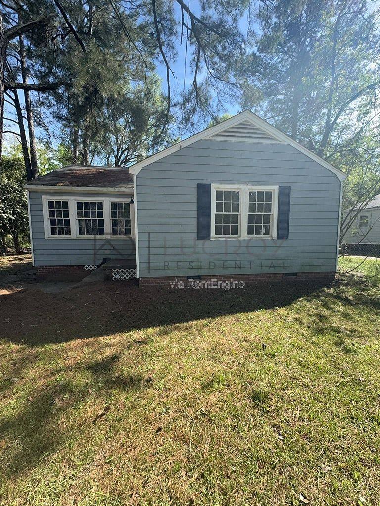 House for rent at 201 W Santa Clair St, Jackson, MS 39212