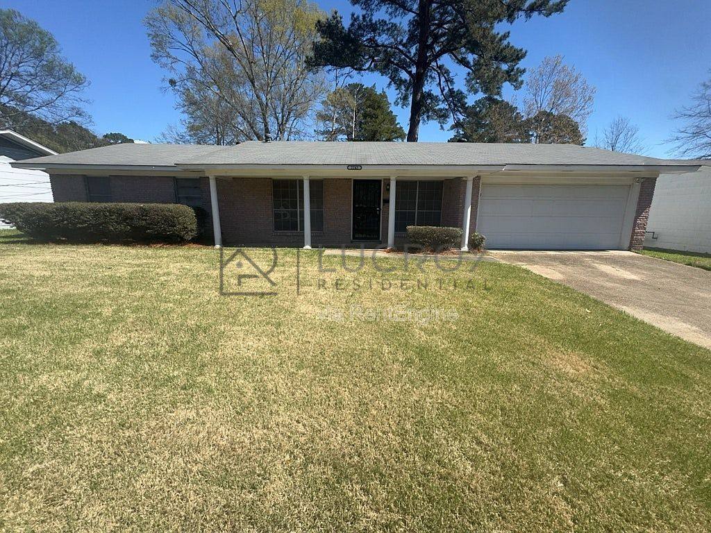 House for rent at 2242 Castle Hill Dr, Jackson, MS 39204
