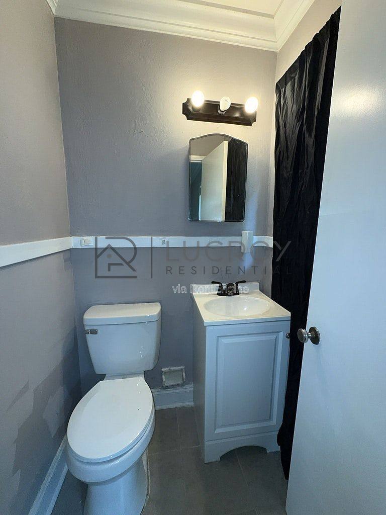 House for rent at 3030 Oak Forest Dr, Jackson, MS 39212