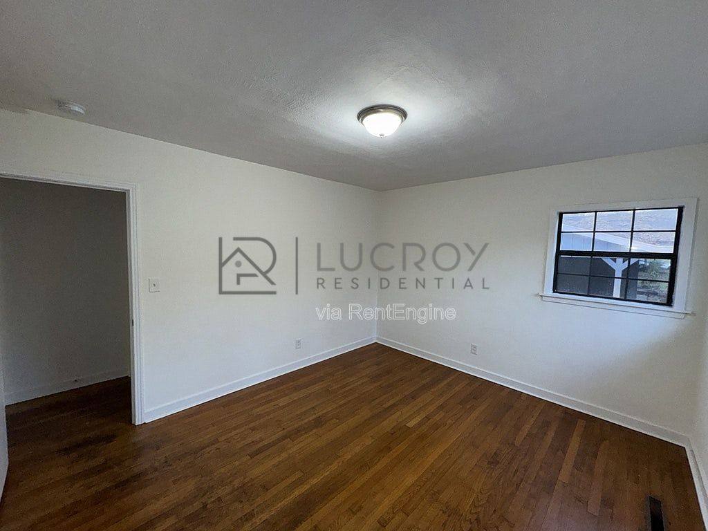 House for rent at 3147 Shirley Dr, Jackson, MS 39212