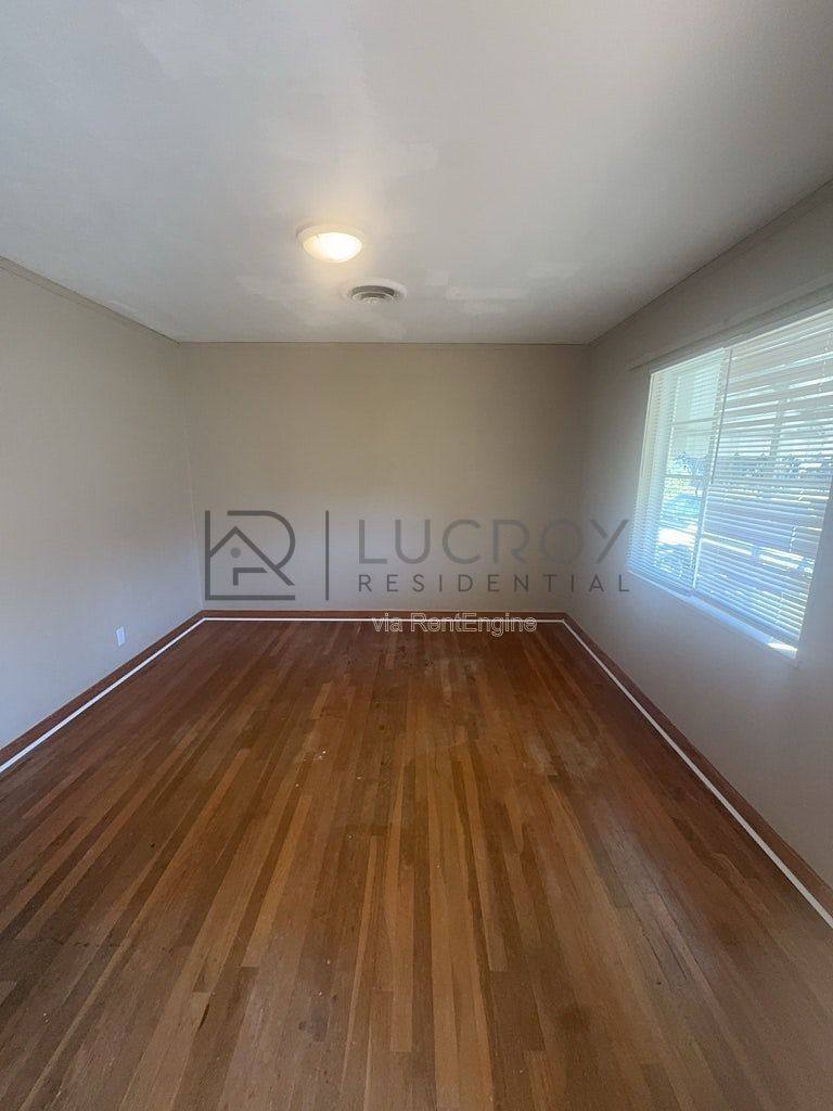 House for rent at 316 Woody Dr, Jackson, MS 39212