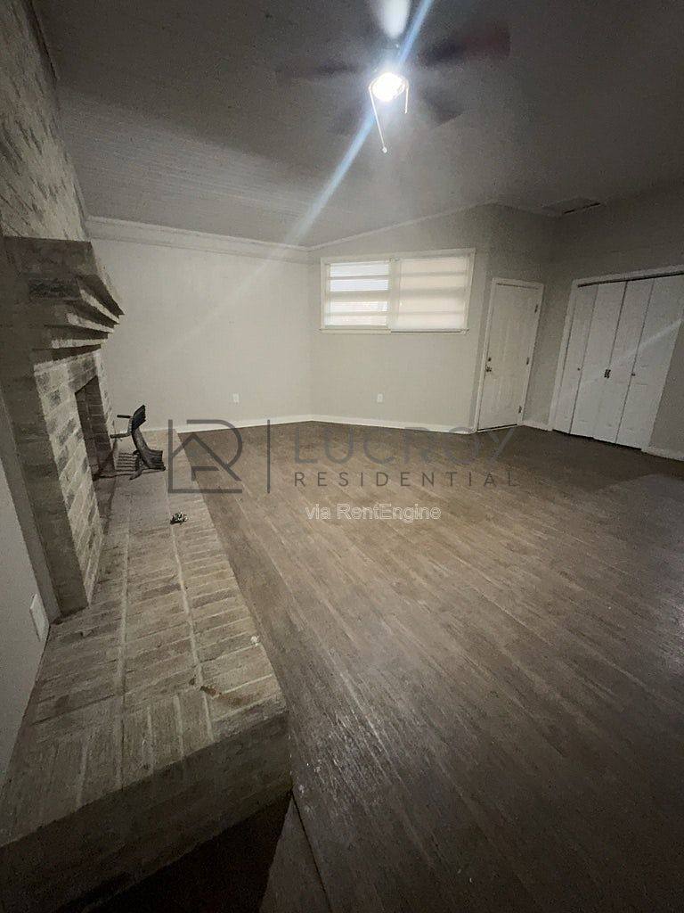 House for rent at 5855 Canton Park Dr, Jackson, MS 39211
