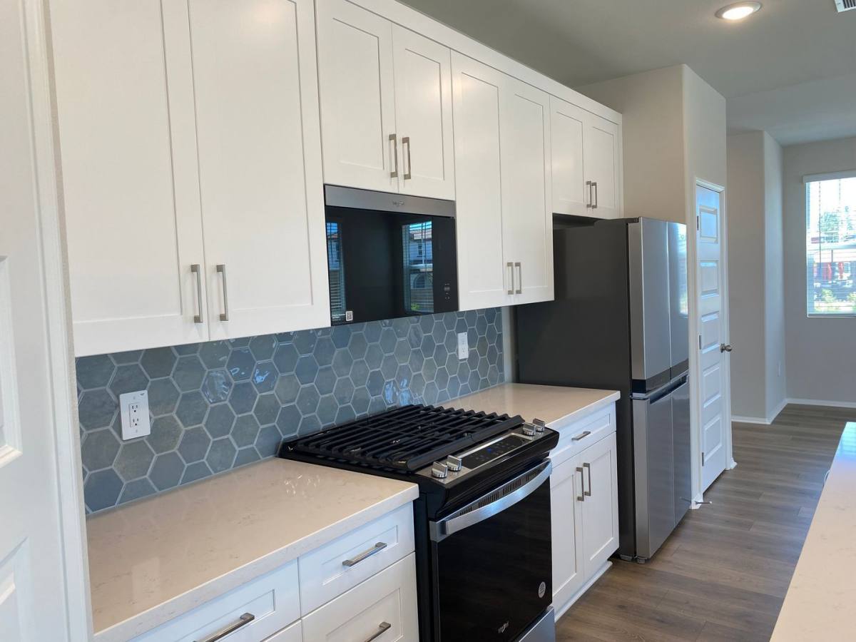 House for rent at 28556 Via Prago, Temecula, CA 92591