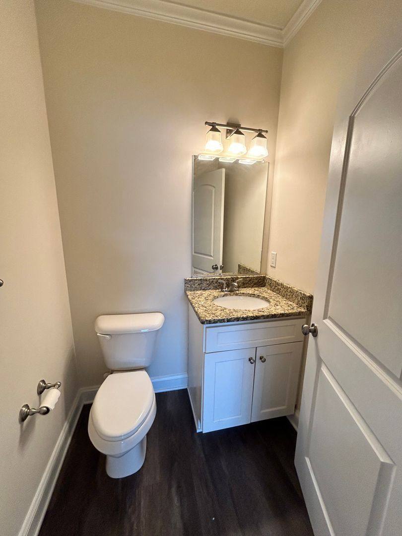 House for rent at 4901 Warwick Rd E, Richmond, VA 23224