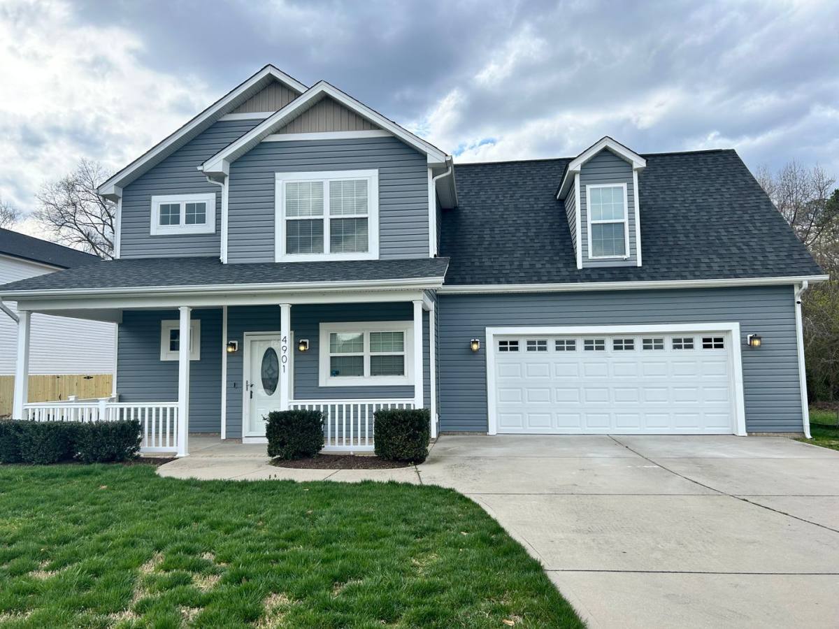 House for rent at 4901 Warwick Rd E, Richmond, VA 23224