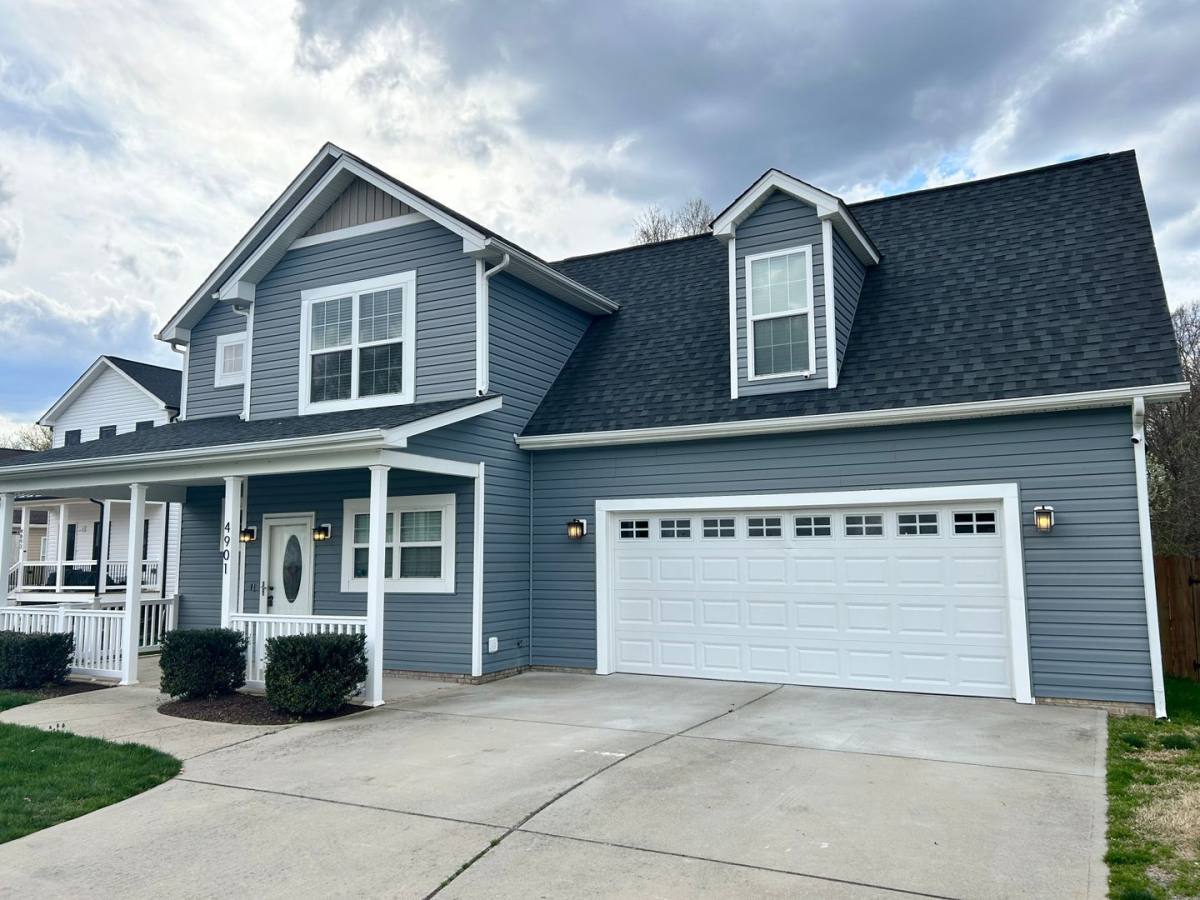 House for rent at 4901 Warwick Rd E, Richmond, VA 23224