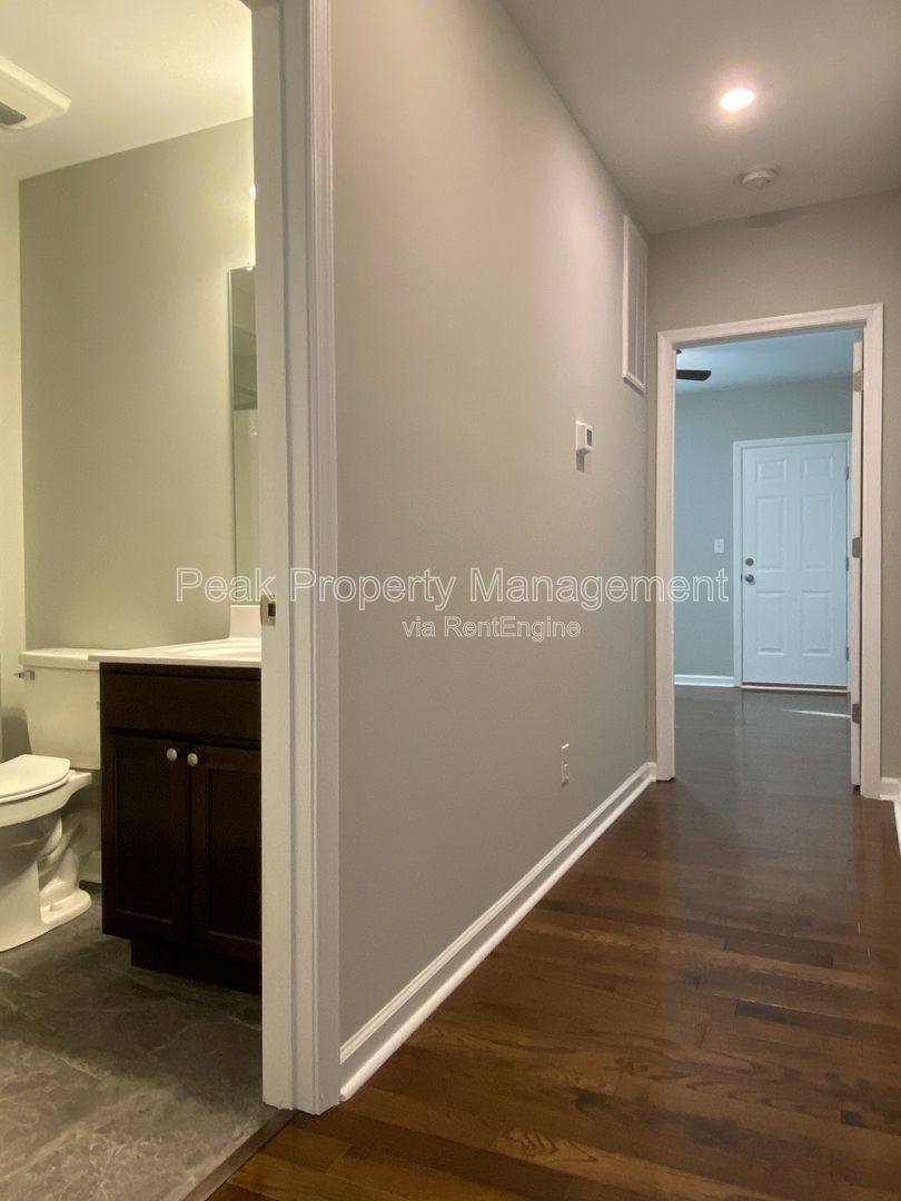 Apartment for rent at 604 N 32nd St #A, Richmond, VA 23223