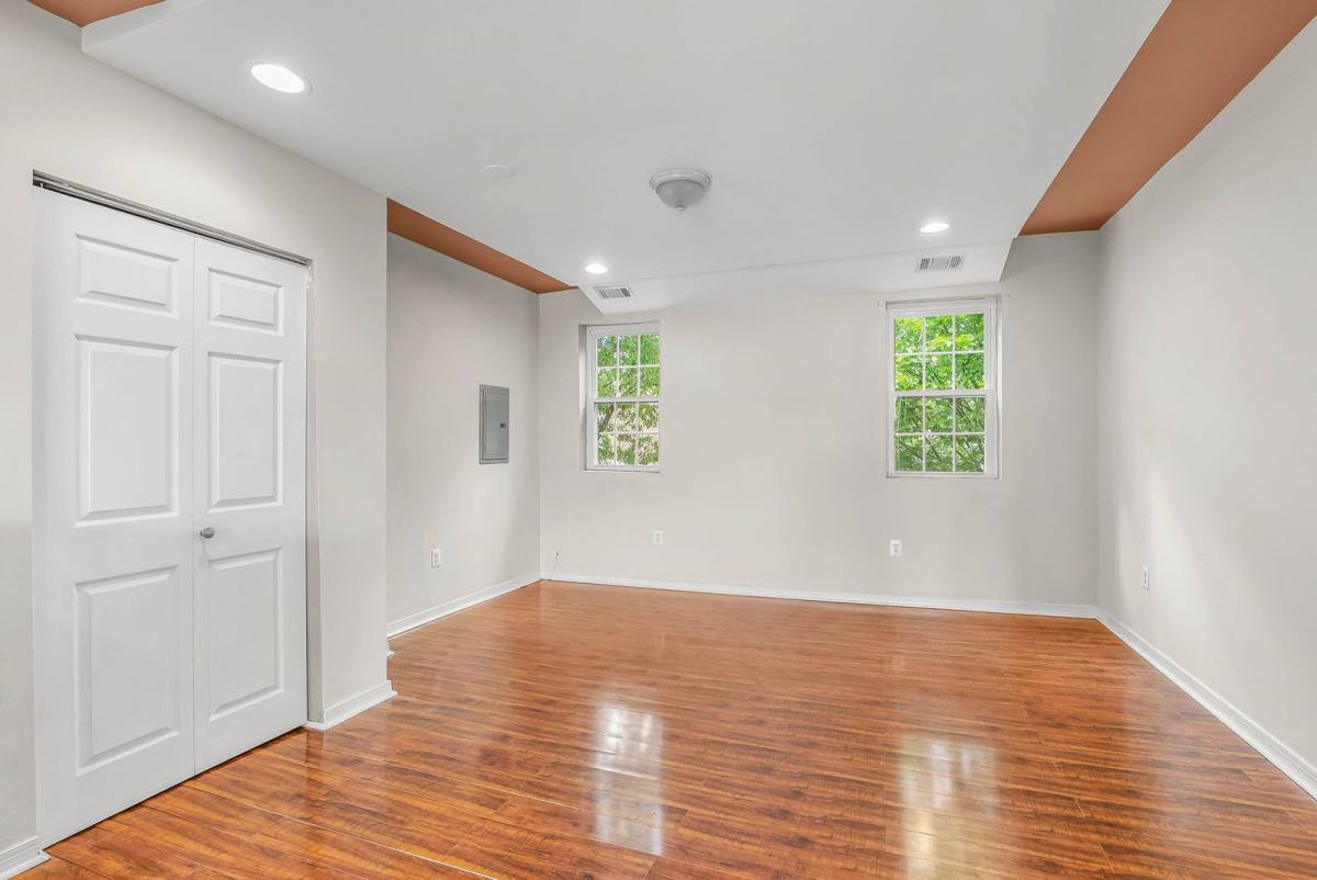 Apartment for rent at 909 S 21st St #3, Philadelphia, PA 19146