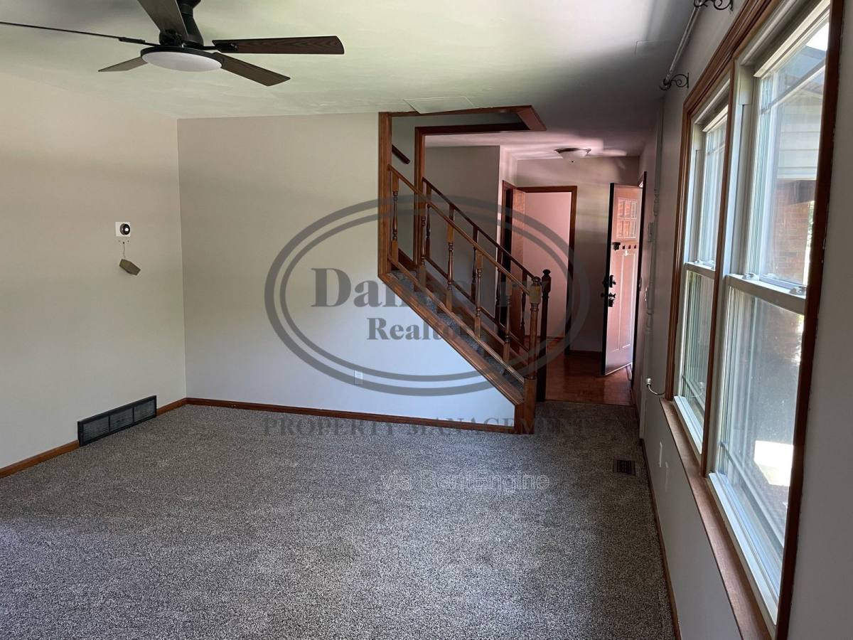 House for rent at 3018 Gleneagle Dr, Findlay, OH 45840