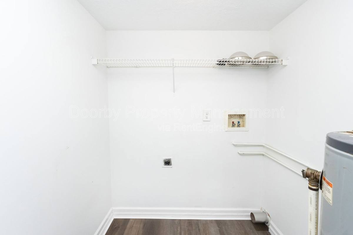Apartment for rent at 407 Hotwater Rd #A, Soddy Daisy, TN 37379