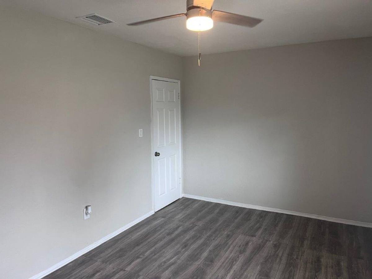 Apartment for rent at 1040 Avondale Ave, Orlando, FL 32805