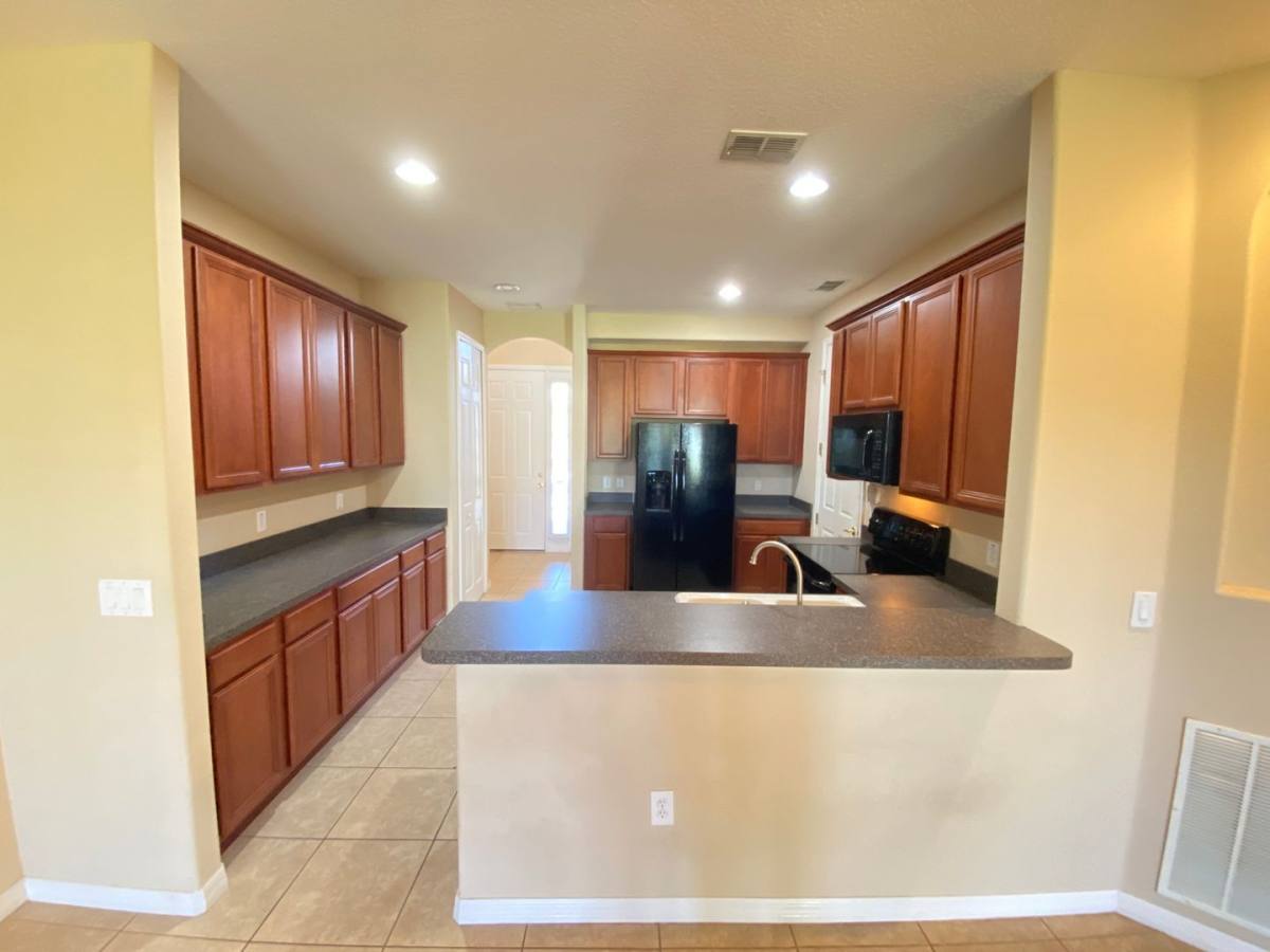 Townhouse for rent at 519 Terrace Spring Dr, Orlando, FL 32828