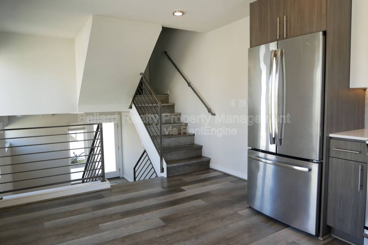 Townhouse for rent at 6251 8th Ave NW, Seattle, WA 98107