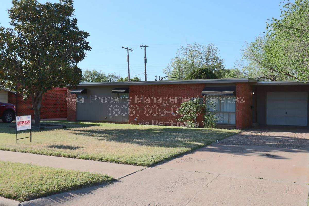 House for rent at 2707 63rd St, Lubbock, TX 79413