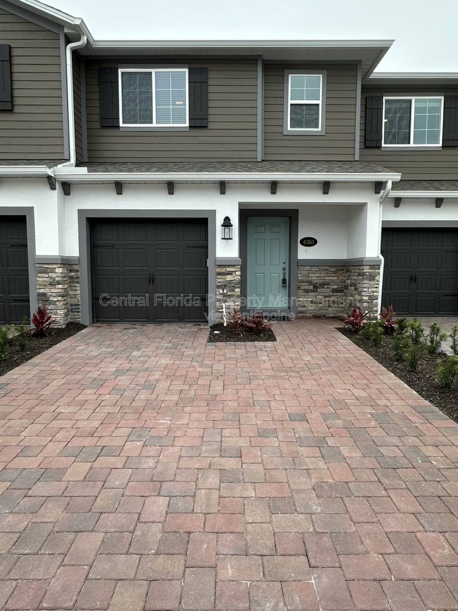 Townhouse for rent at 4361 Campsite Loop, Orlando, FL 32824