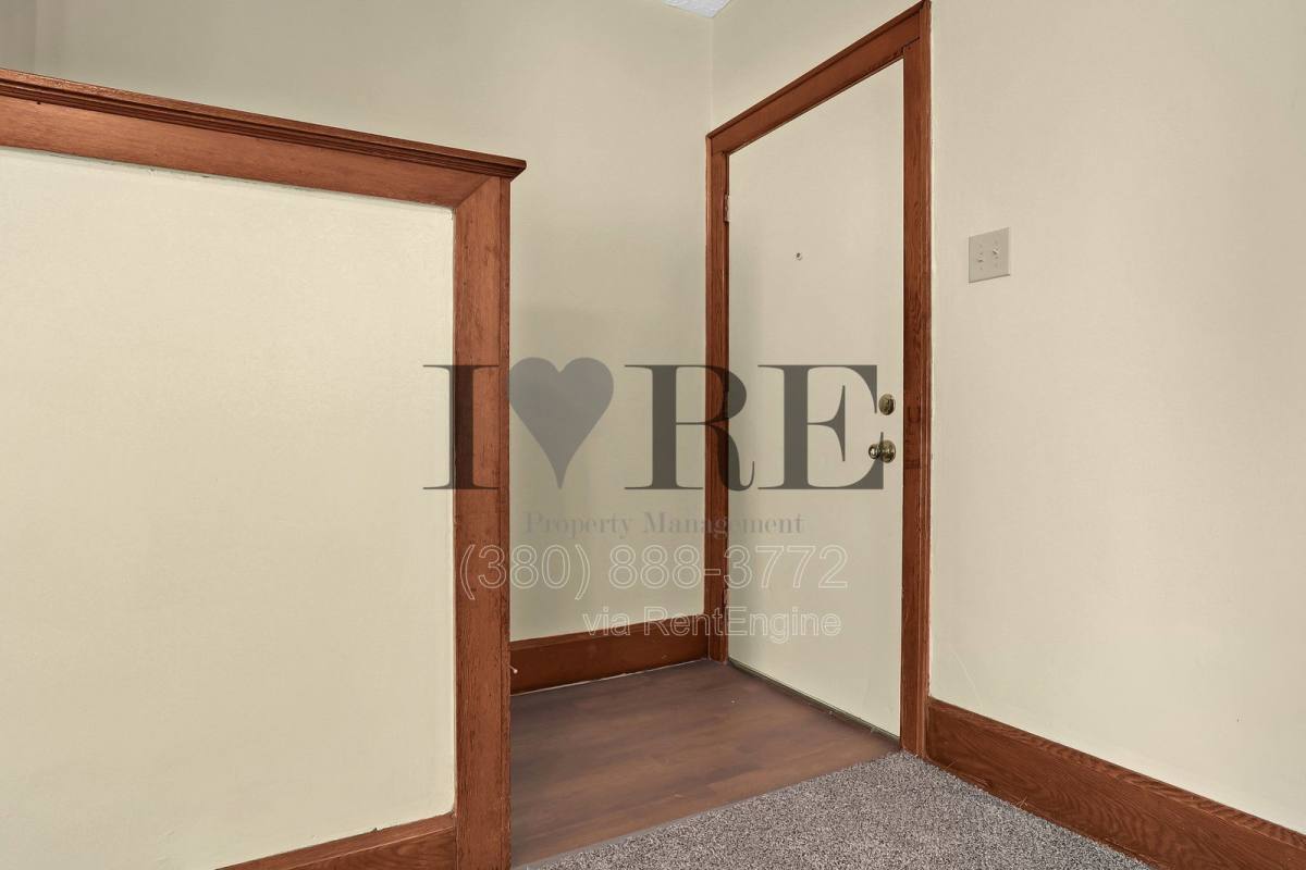 Townhouse for rent at 1257 E Livingston Ave, Columbus, OH 43205