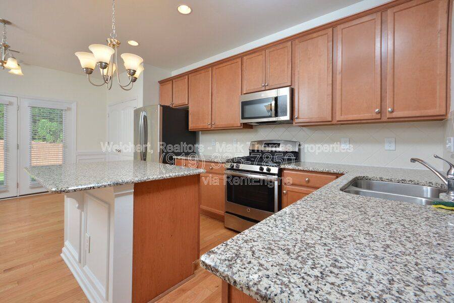 House for rent at 3 Moonbeam Court, Durham, NC 27712