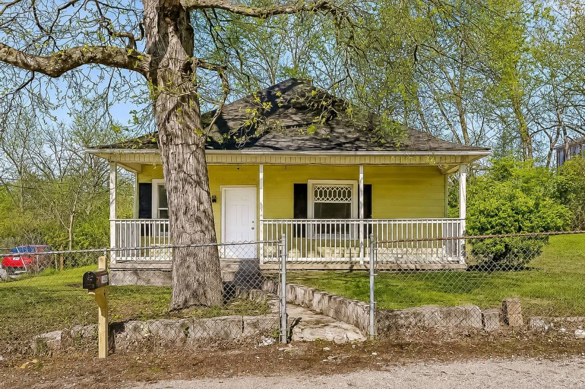 House for rent at 1601 Arlington Ave, Chattanooga, TN 37406