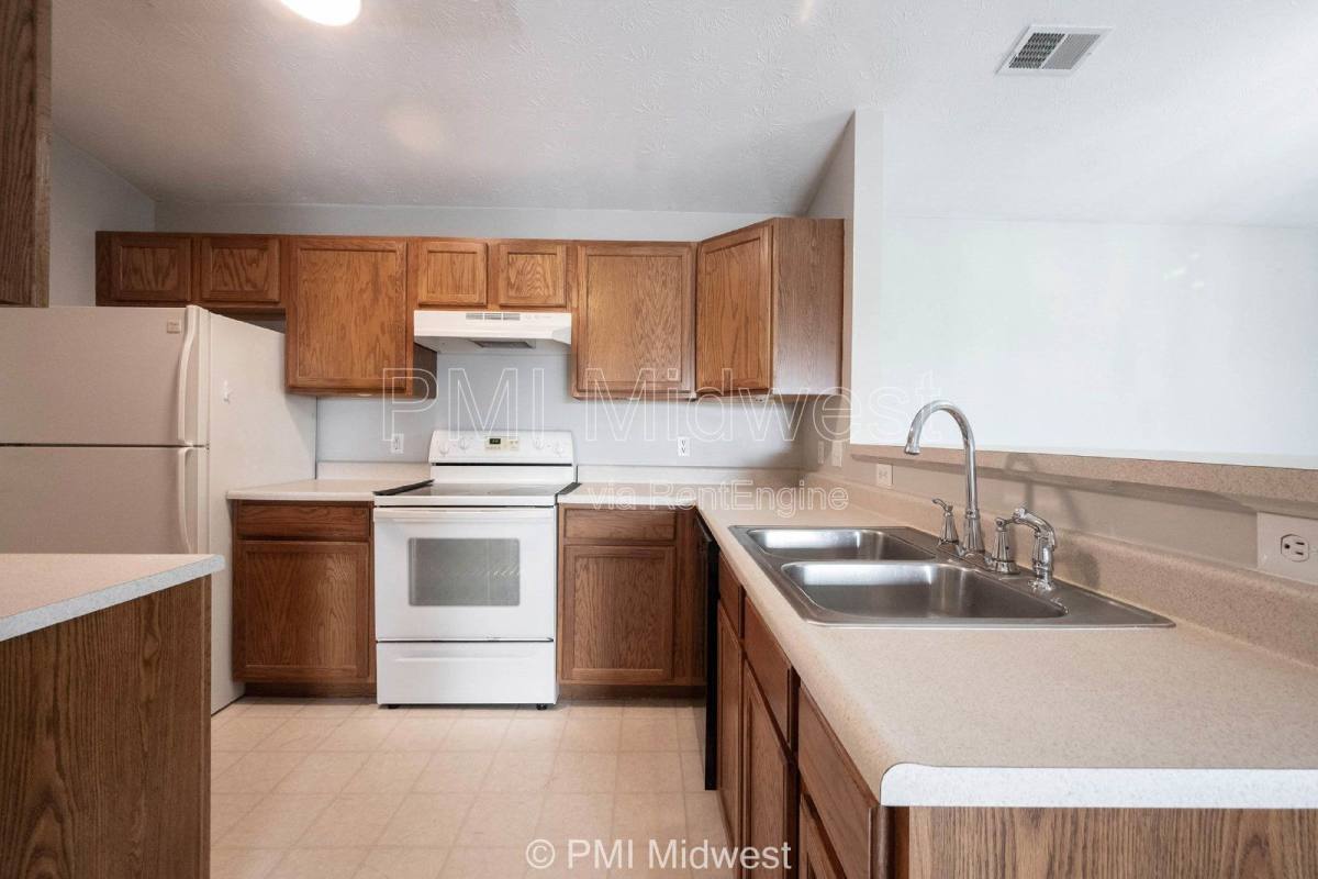 Condo for rent at 239 Legends Creek Way #311, Indianapolis, IN 46229