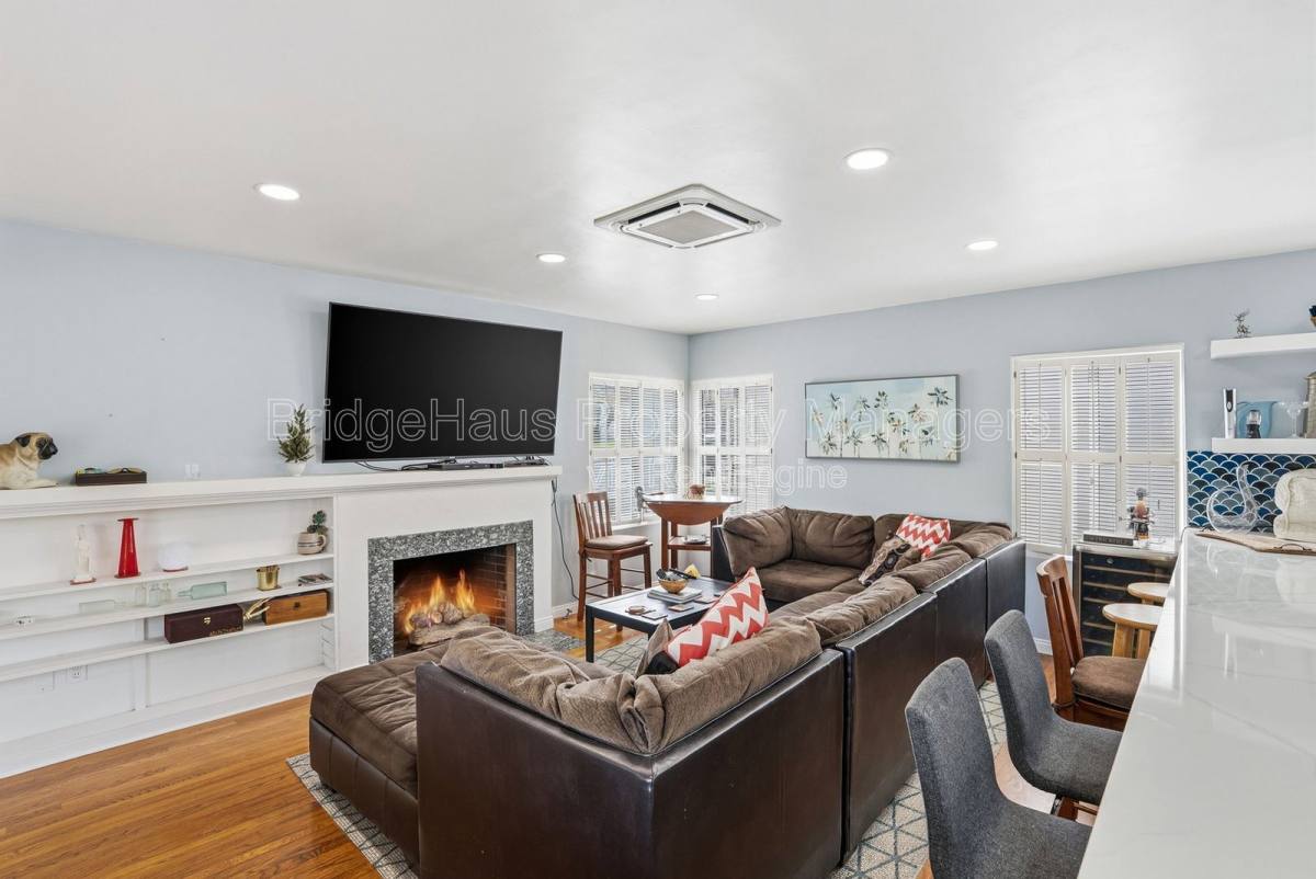 House for rent at 3204 Ingelow St, San Diego, CA 92106