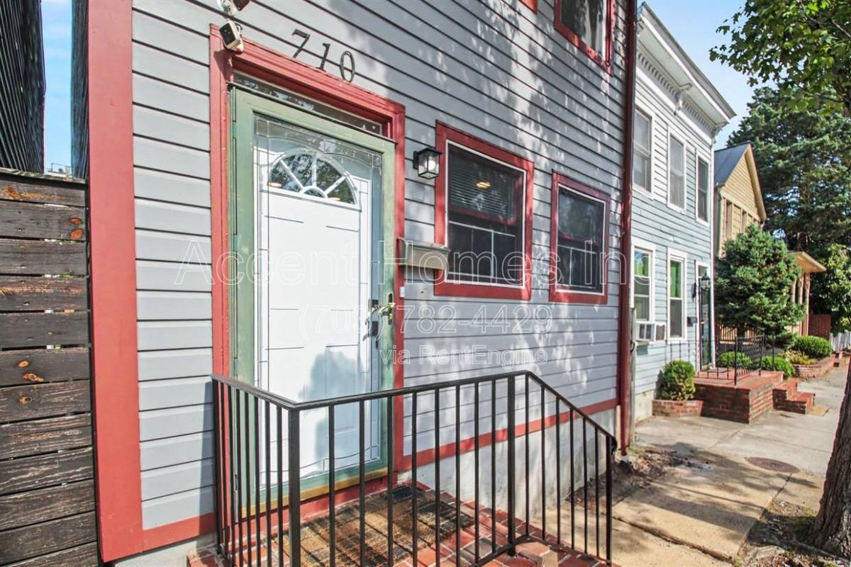 House for rent at 710 N Patrick St, Alexandria, VA 22314