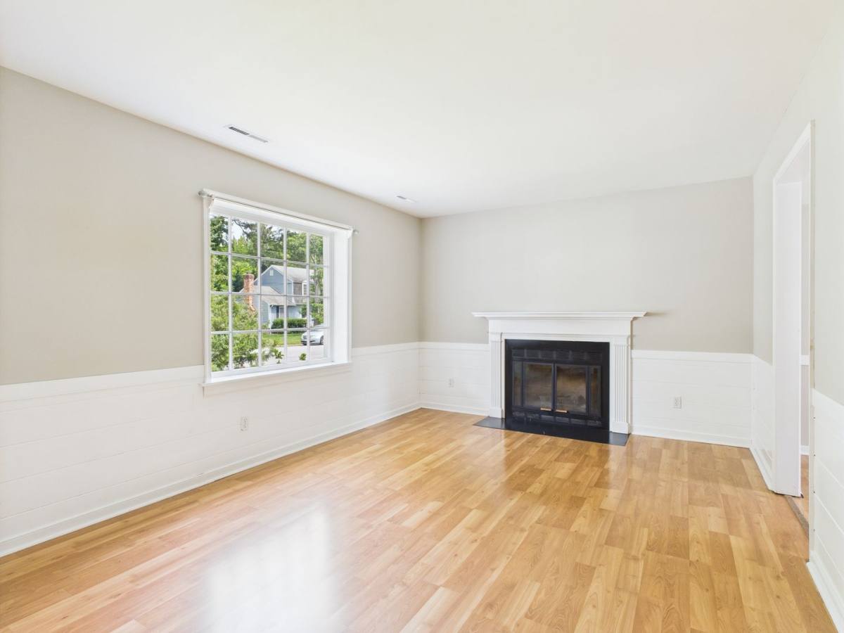 House for rent at 1917 Millsap Lane, Richmond, VA 23235