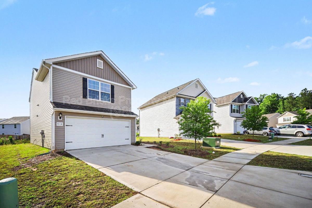 House for rent at 7112 Galway City St, Charlotte, NC 28214