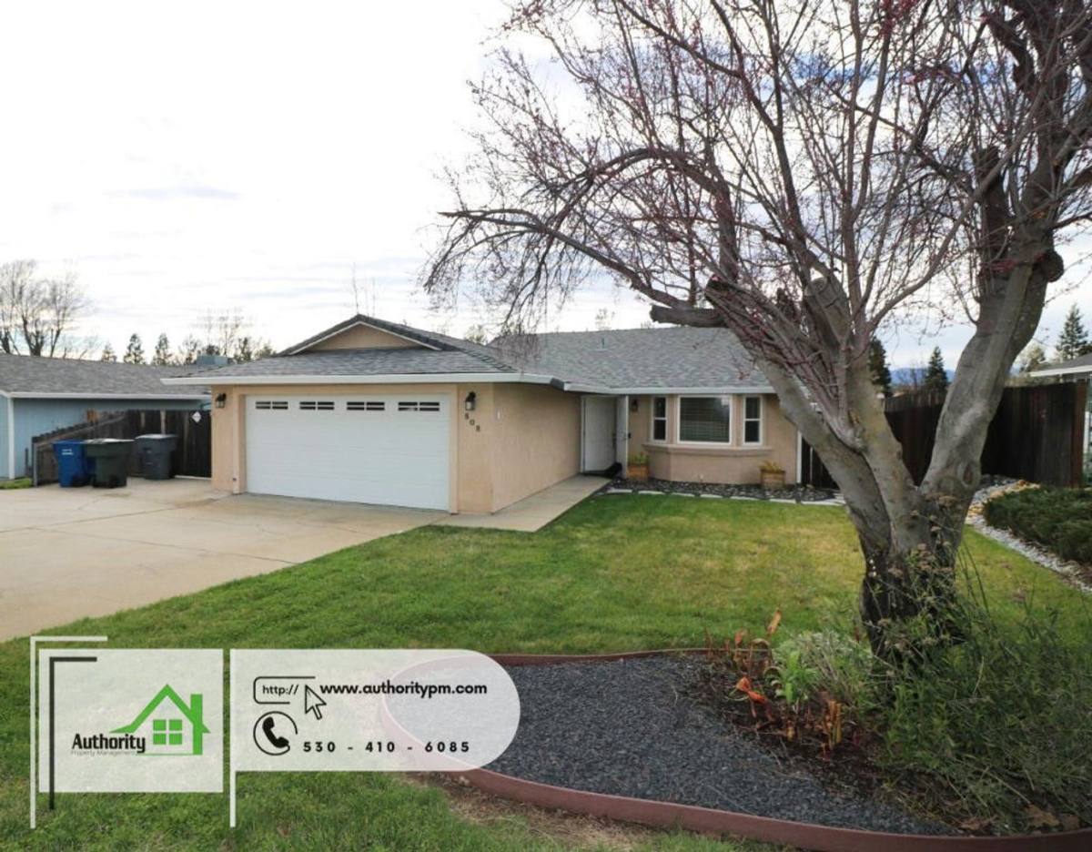 House for rent at 808 Springer Dr, Redding, CA 96003