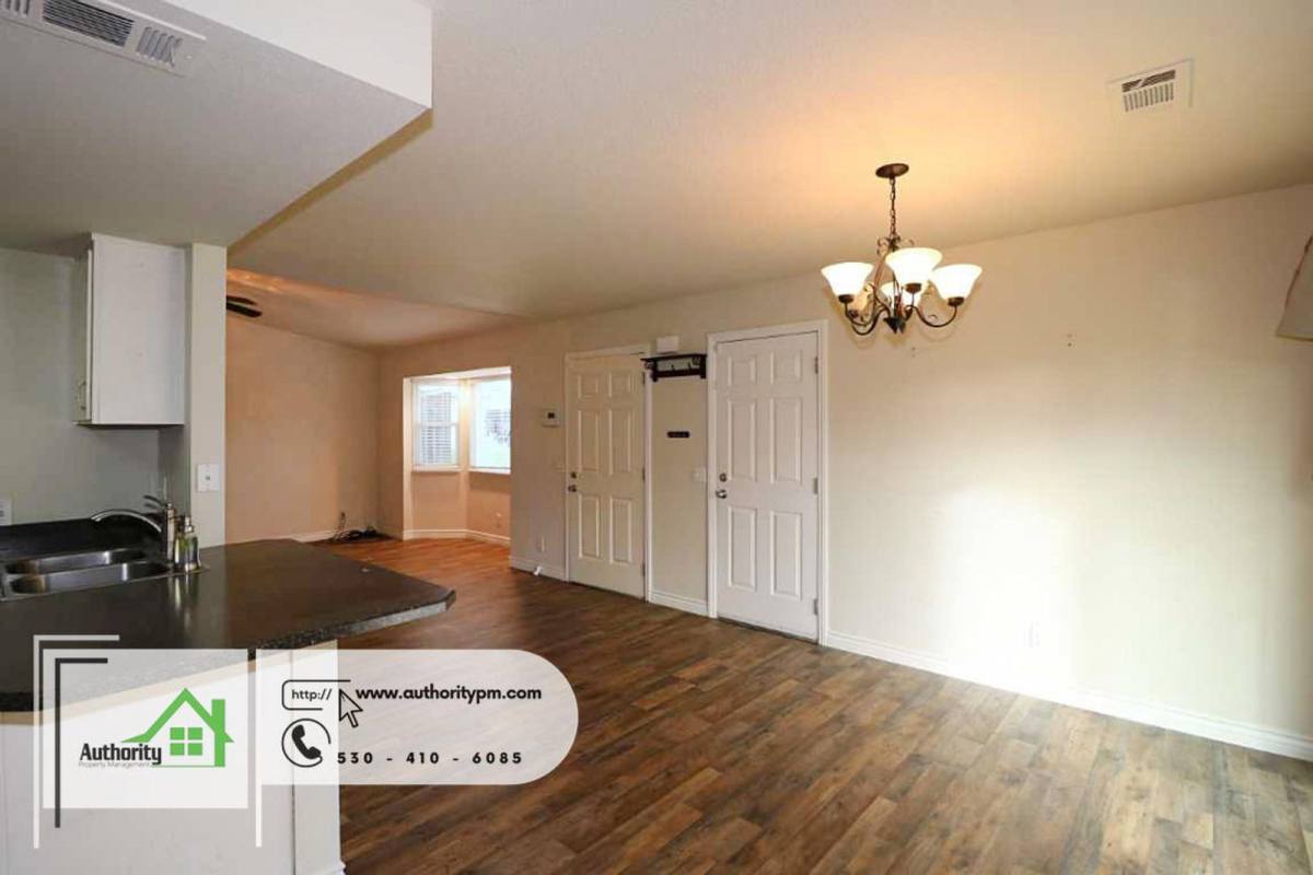 House for rent at 808 Springer Dr, Redding, CA 96003