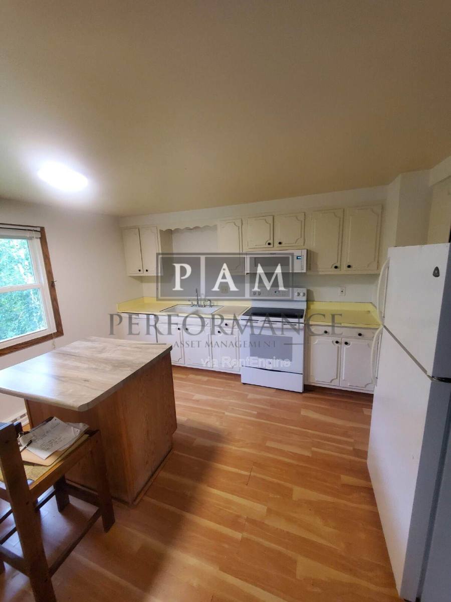 Apartment for rent at 2841 Santa Fe Trail #B, Racine, WI 53404