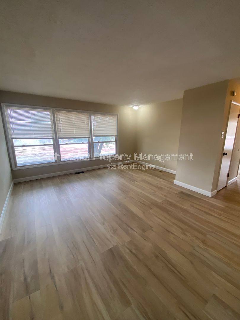 Apartment for rent at 3737 Morgan Ford Rd #F, Saint Louis, MO 63116