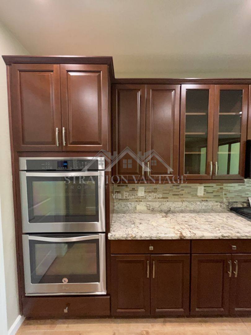 House for rent at 945 W Yellowstone Way, Chandler, AZ 85248
