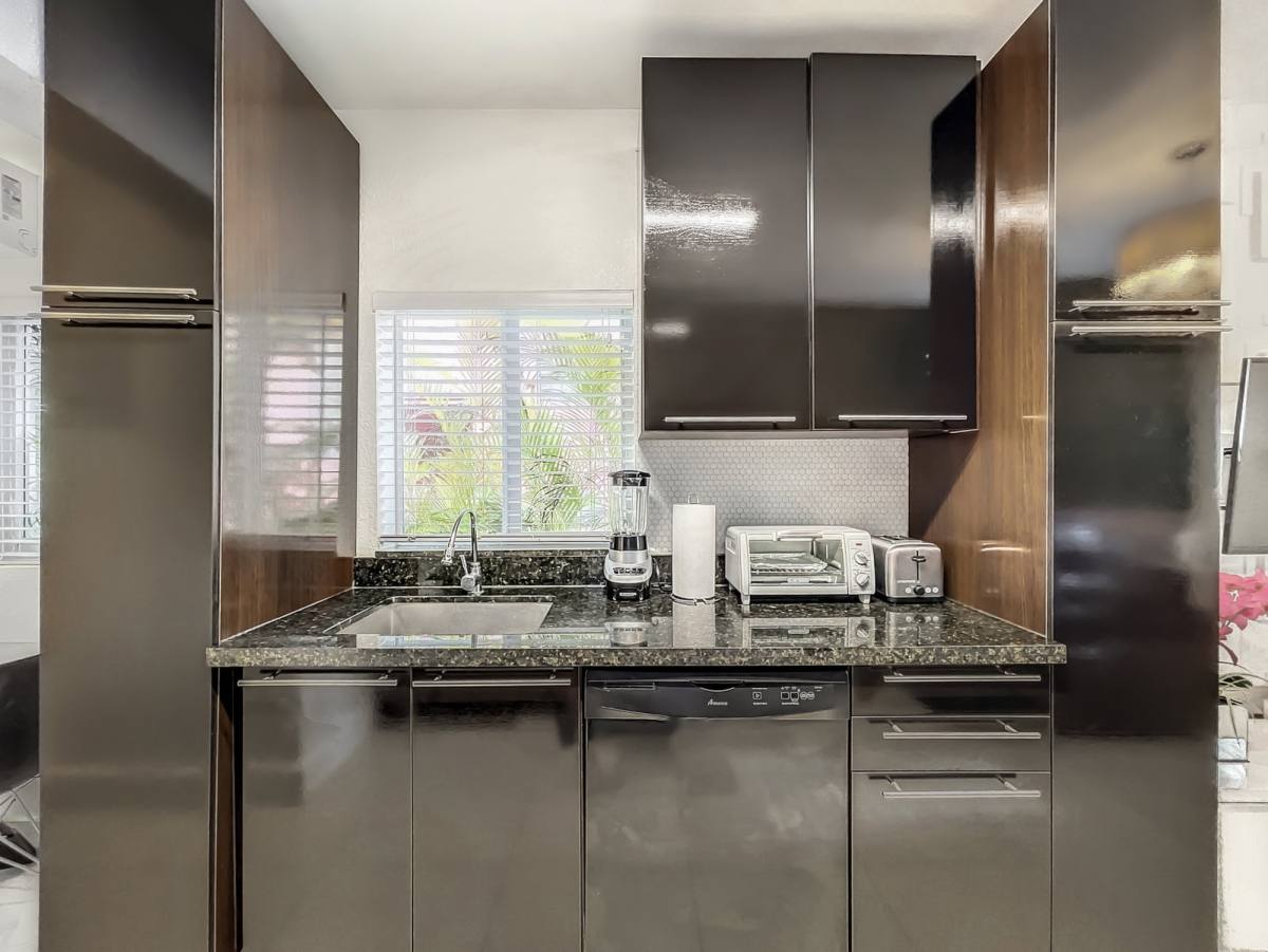 Apartment for rent at 2700 SW 36th Ave, Miami, FL 33133
