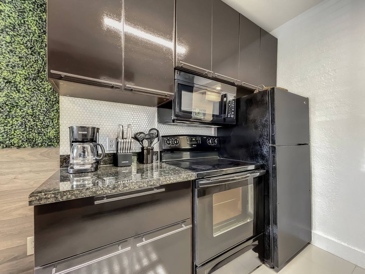 Apartment for rent at 2700 SW 36th Ave, Miami, FL 33133