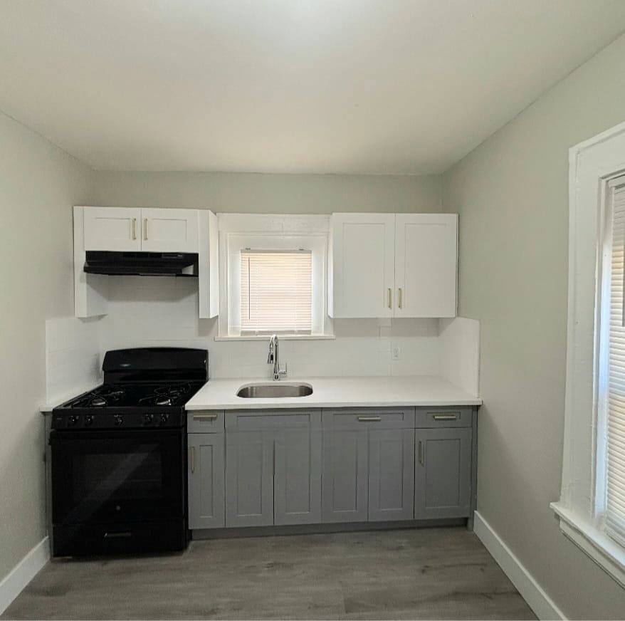 Apartment for rent at 150 Norwood St, Newark, NJ 07106