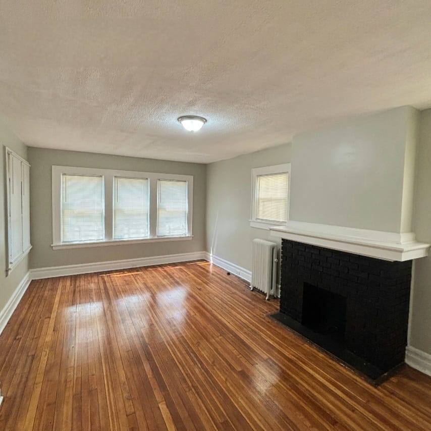Apartment for rent at 150 Norwood St, Newark, NJ 07106