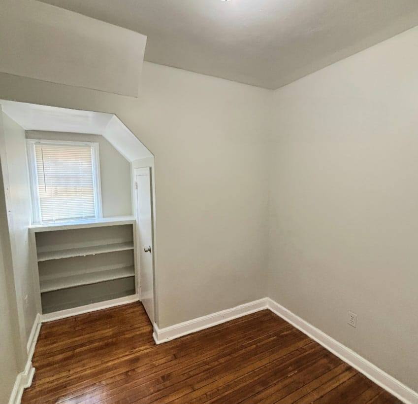 Apartment for rent at 150 Norwood St, Newark, NJ 07106