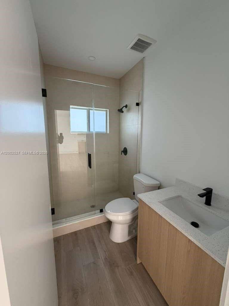 House for rent at 831 SE 9th Ave, Hialeah, FL 33010