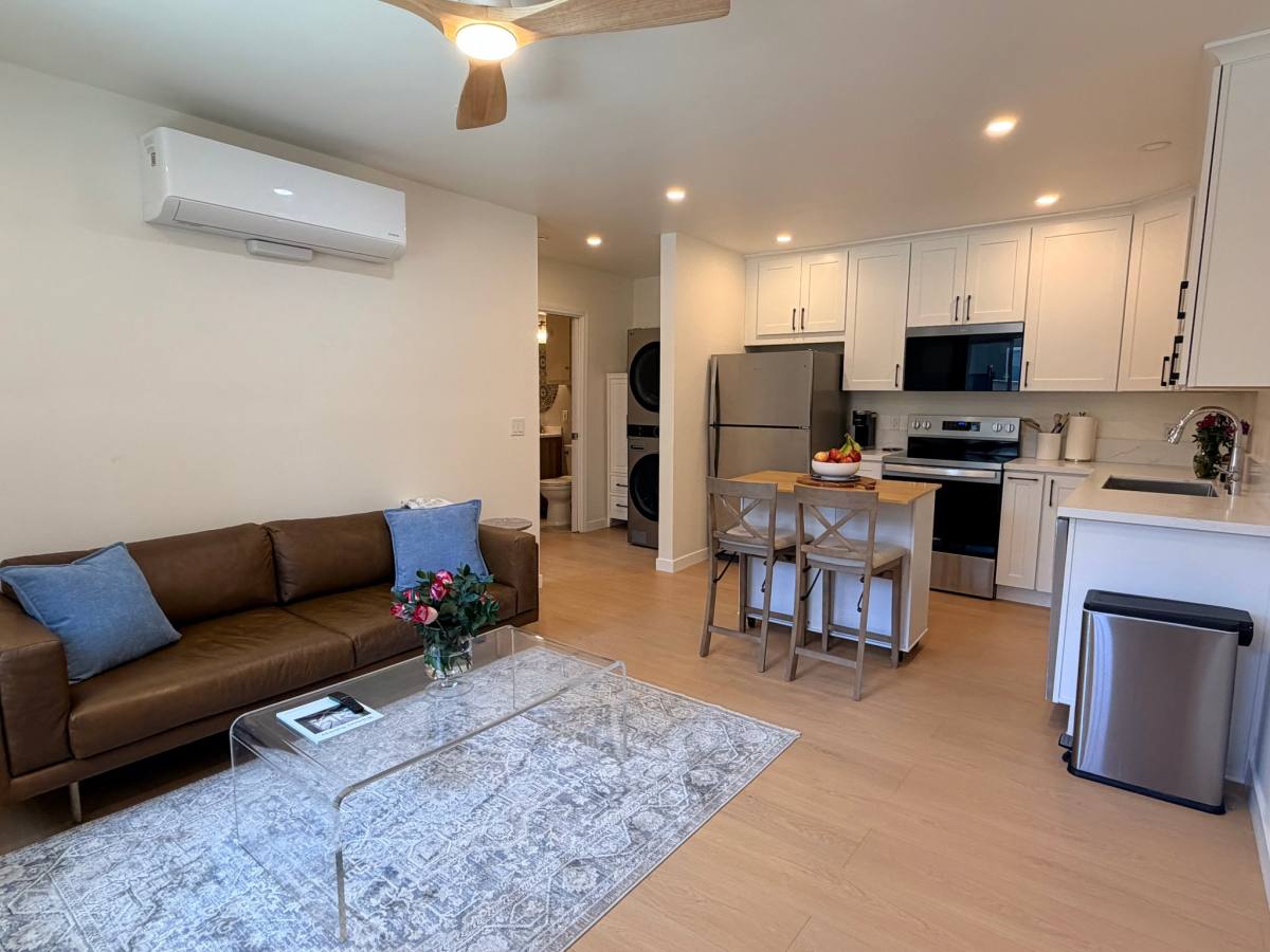 House for rent at 5063 Haskell Ave, Encino, CA 91436