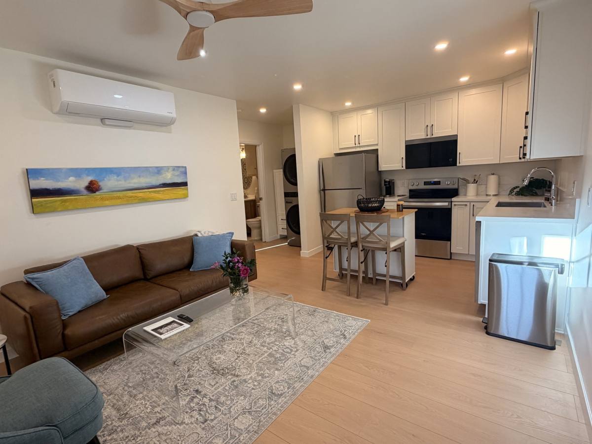 House for rent at 5063 Haskell Ave, Encino, CA 91436