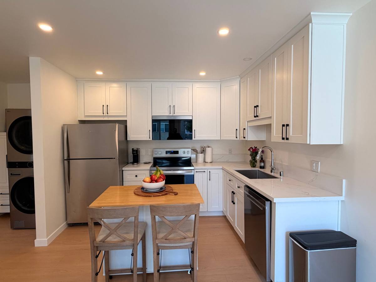 House for rent at 5063 Haskell Ave, Encino, CA 91436