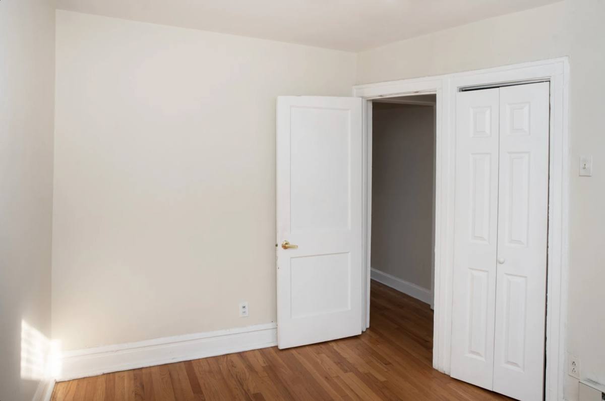 Apartment for rent at 837 W Cornelia Ave #3N, Chicago, IL 60657