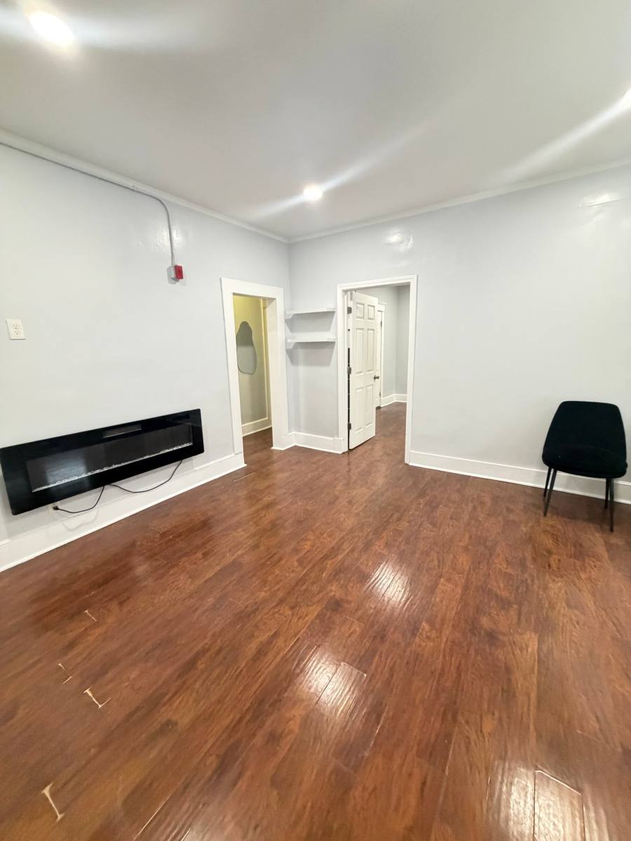 Apartment for rent at 5 Orchard St #1, Lawrence, MA 01840