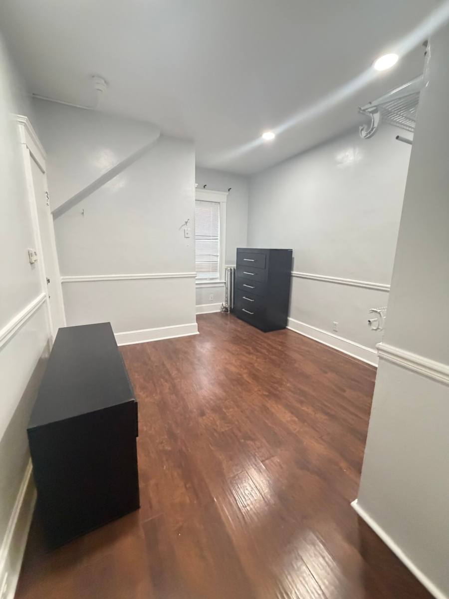 Apartment for rent at 5 Orchard St #1, Lawrence, MA 01840