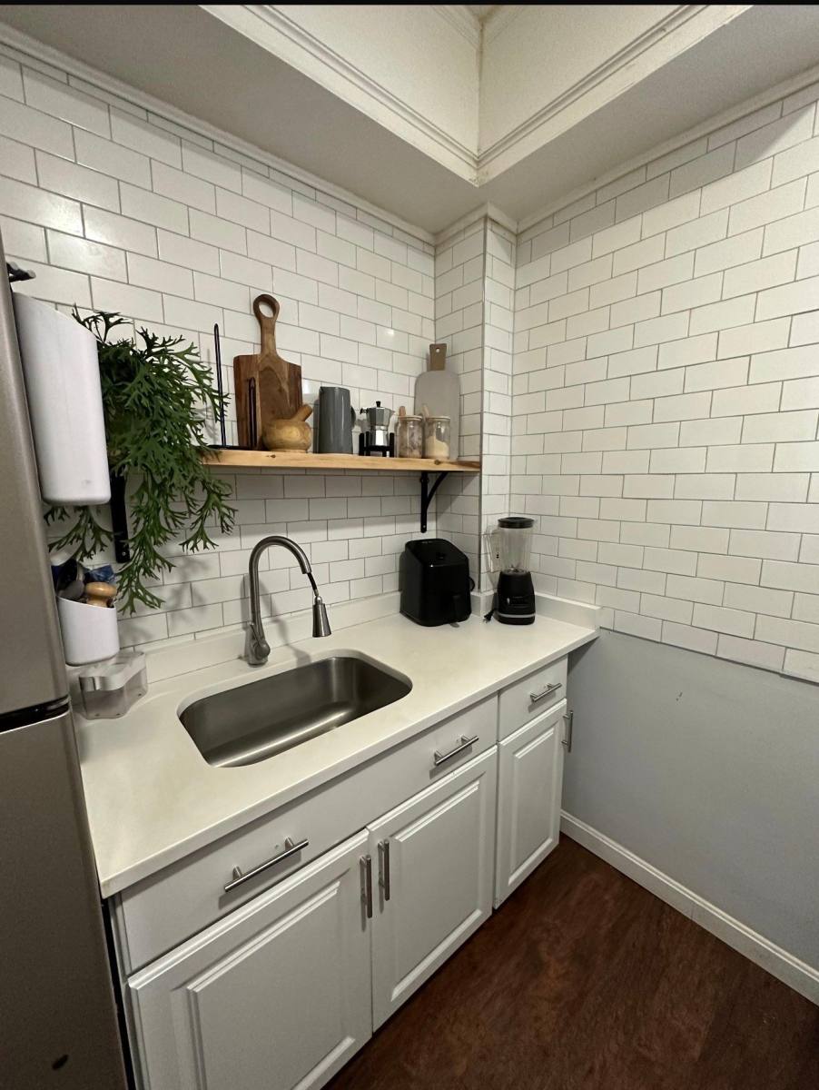 Apartment for rent at 5 Orchard St #1, Lawrence, MA 01840