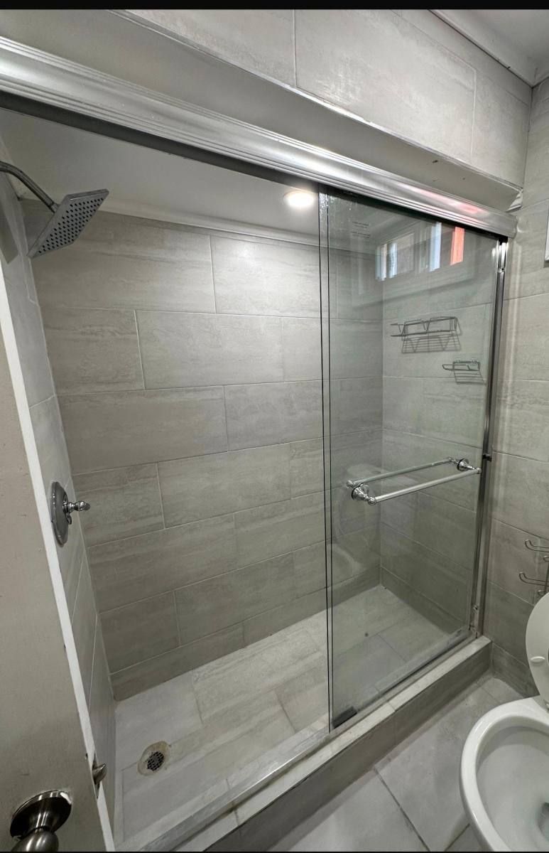 Apartment for rent at 5 Orchard St #1, Lawrence, MA 01840