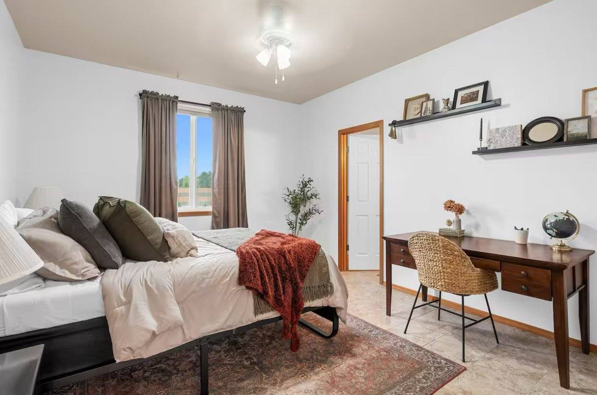 House for rent at 1915 S Neel St, Kennewick, WA 99338