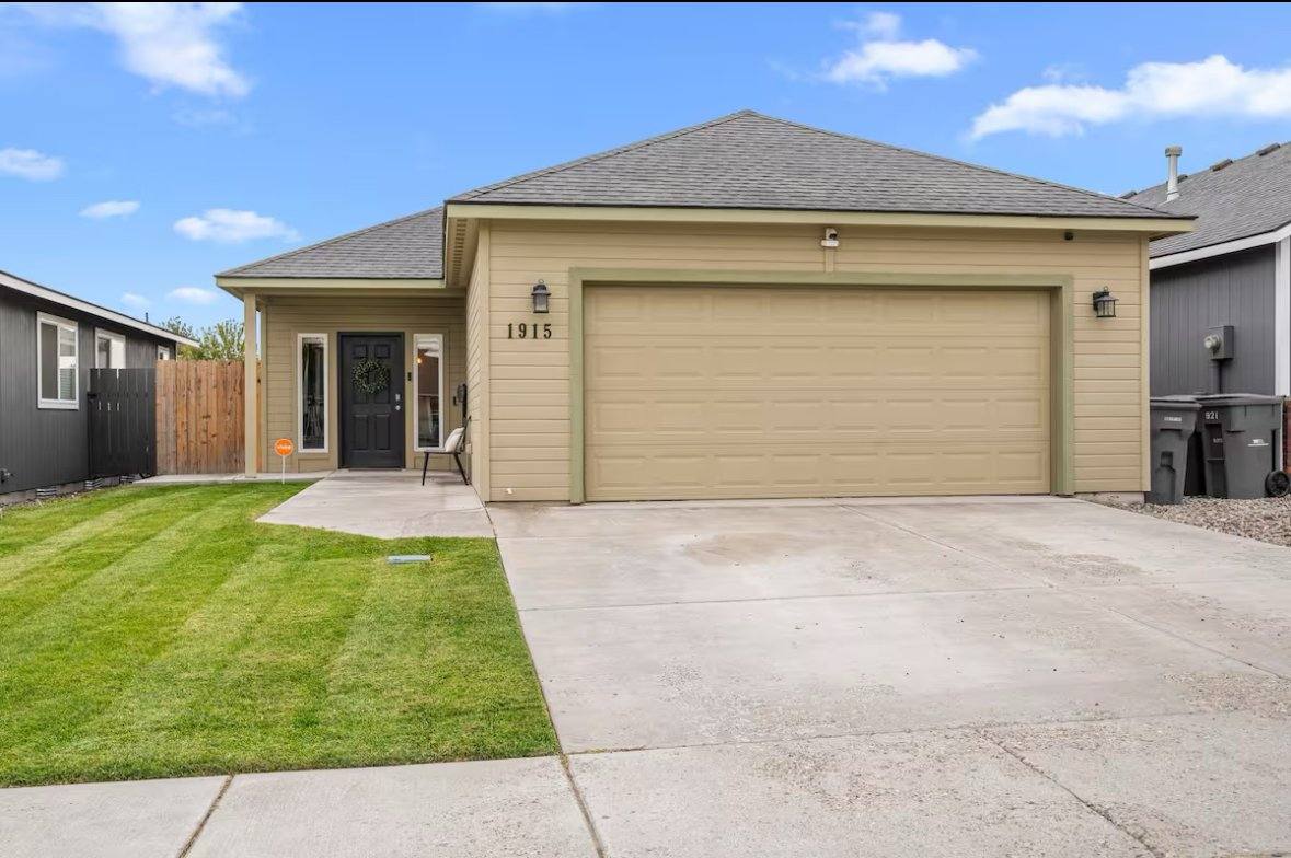 House for rent at 1915 S Neel St, Kennewick, WA 99338