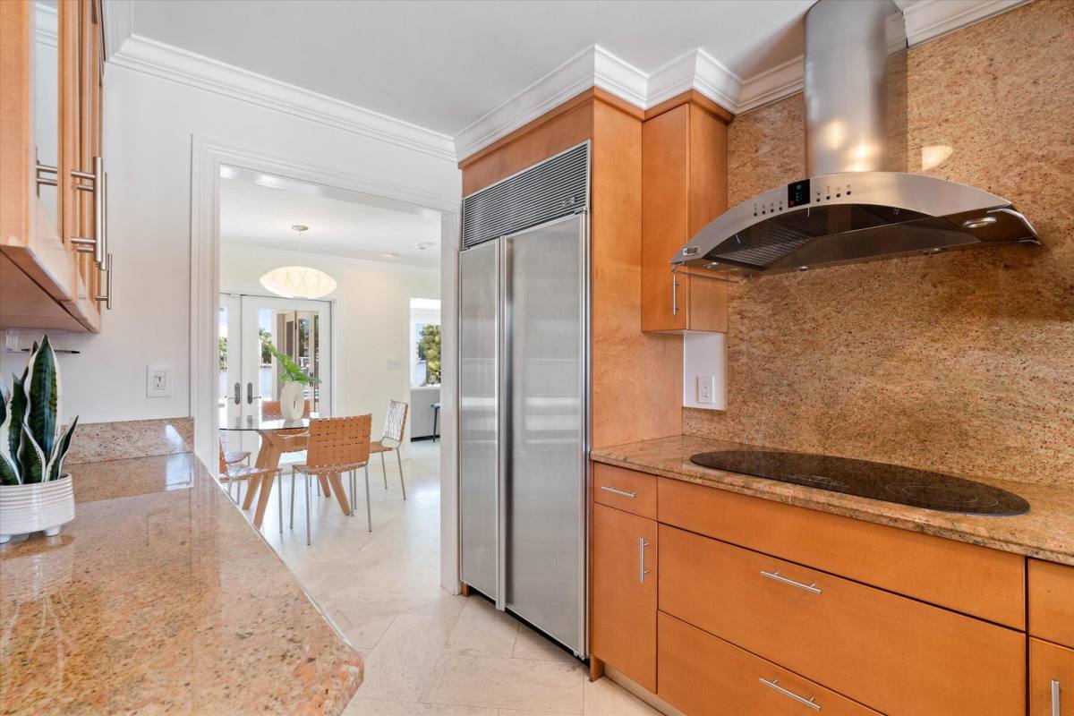 House for rent at 2625 NE 12th St, Fort Lauderdale, FL 33304