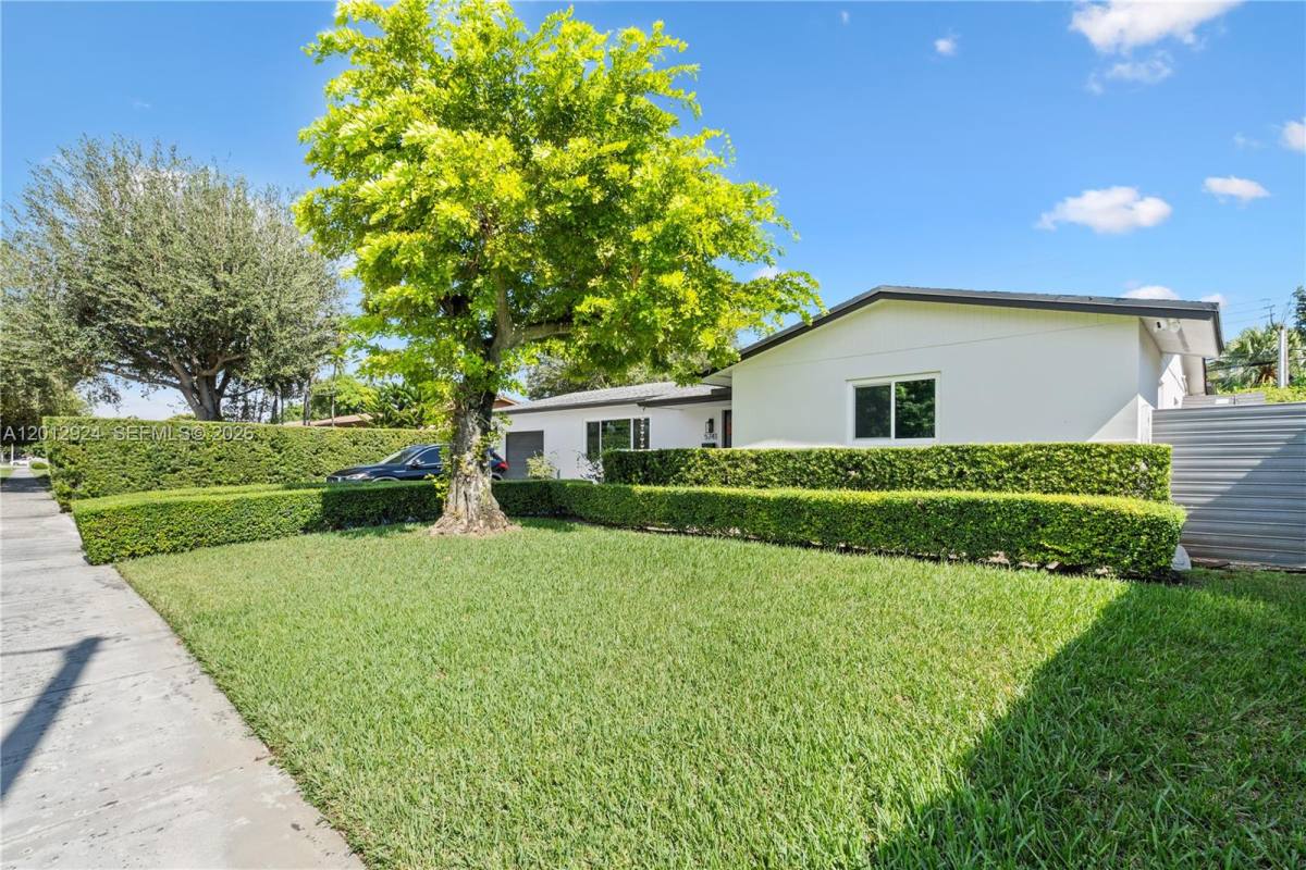 House for rent at 5741 SW 95th Court #O, Miami, FL 33173